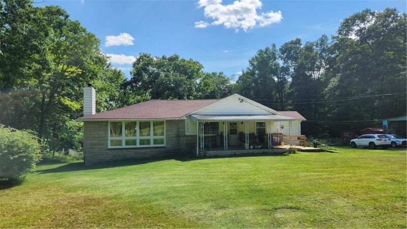 2062 Buxton Rd — photo 2