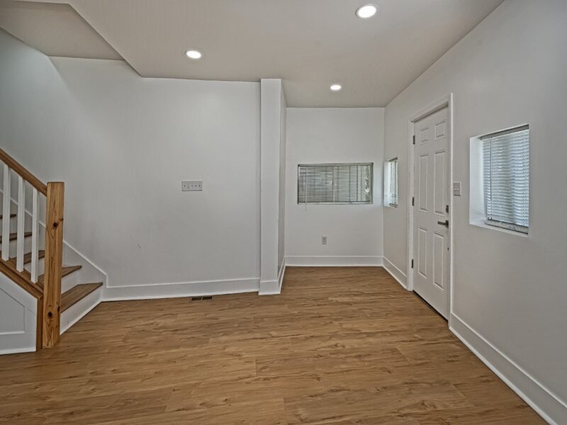 4840 Sullivan St — photo 2