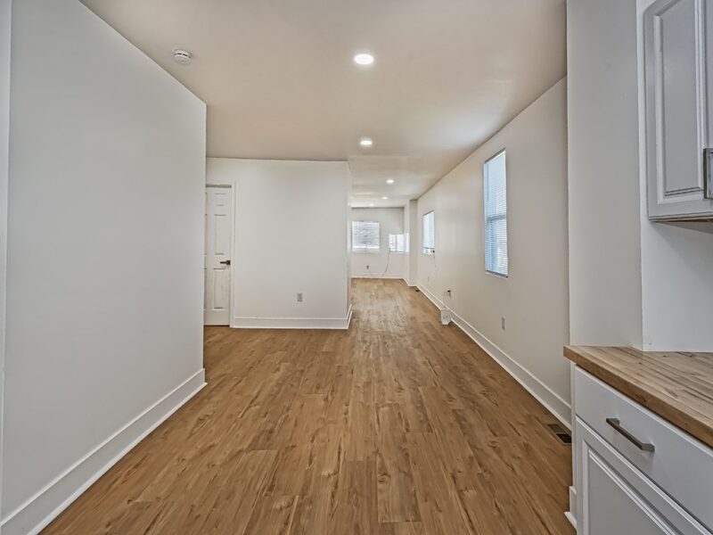 4840 Sullivan St — photo 6