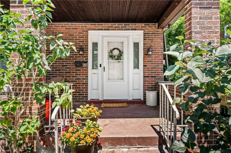 60 W Bellecrest Ave — photo 2