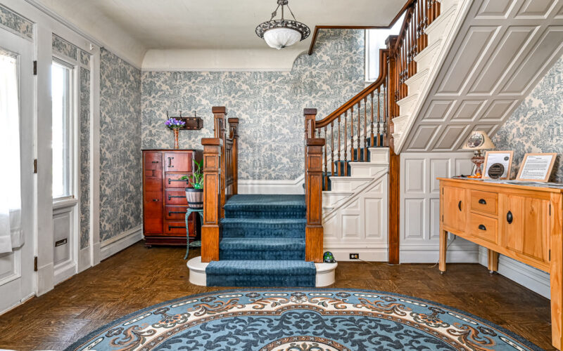 202 Summit AVENUE — photo 7