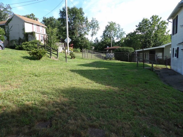 39 Walnut Avenue — photo 3