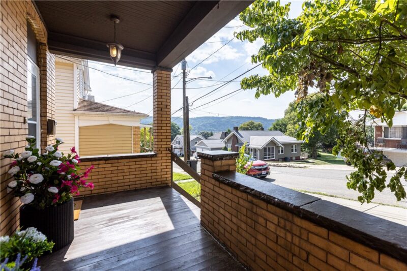 526 Dippold Ave — photo 5