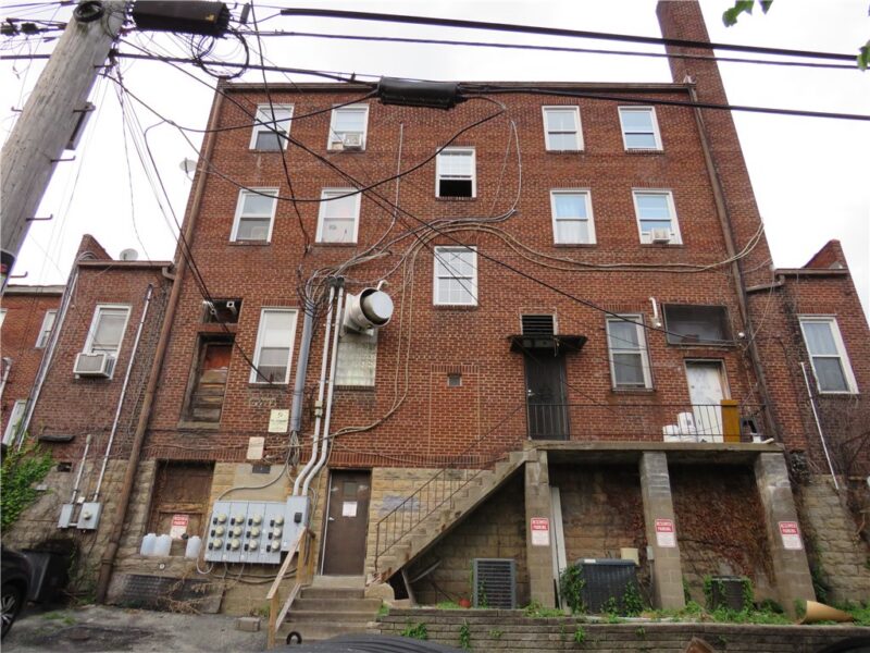 756 Brookline Blvd — photo 3