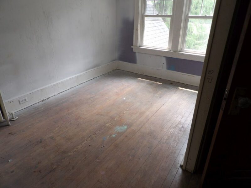 110 S Oakdale Ave — photo 8