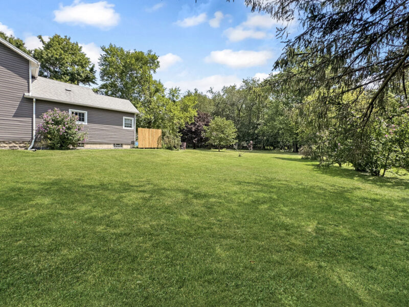 2876 Saranac DRIVE — photo 5
