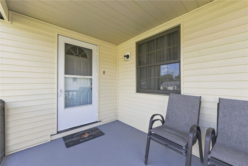2118 Leo St. — photo 2