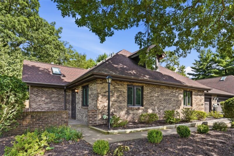 10097 Mansion Drive — photo 4