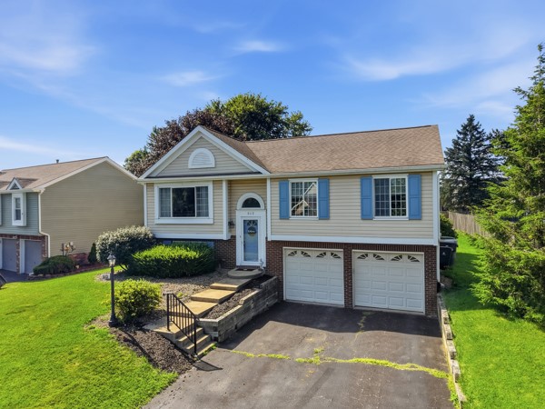 513 Sarah Dr — photo 3