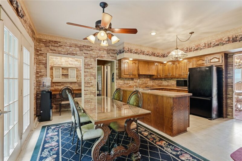 342 Stoneybrooke Dr — photo 7