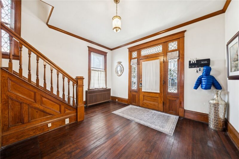 42 Highland Ave — photo 4