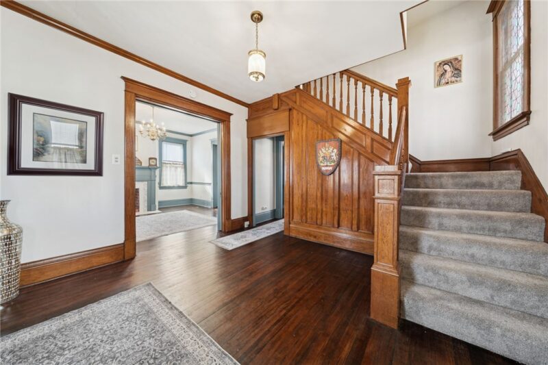 42 Highland Ave — photo 5