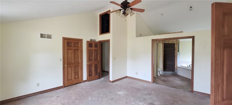 3331 Evergreen Rd — photo 8