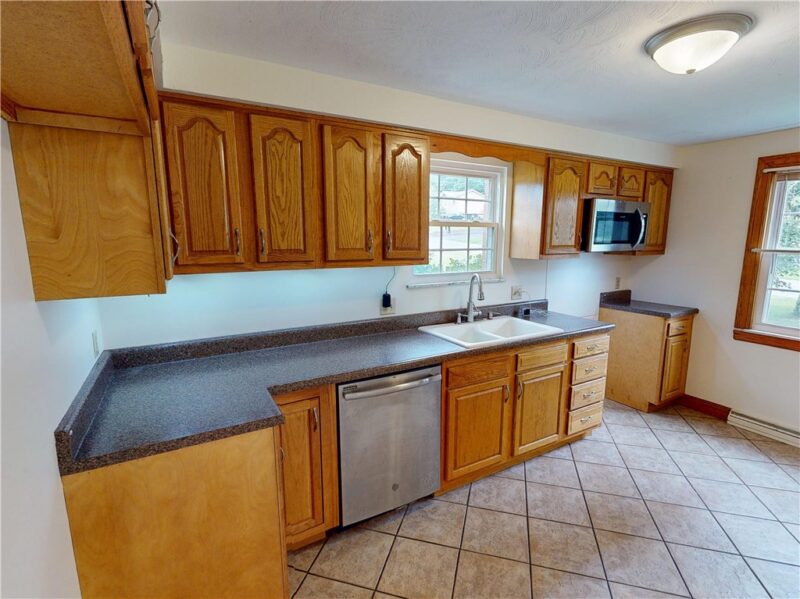 123 Hampton Ct — photo 4