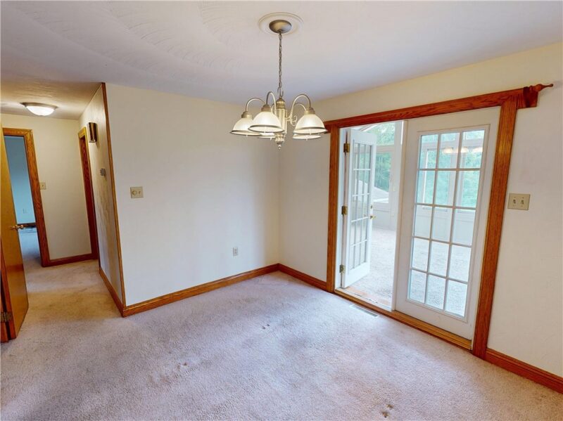 123 Hampton Ct — photo 8