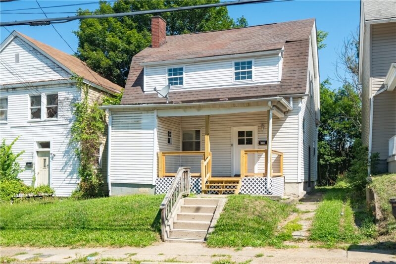 1128 Main St — photo 2