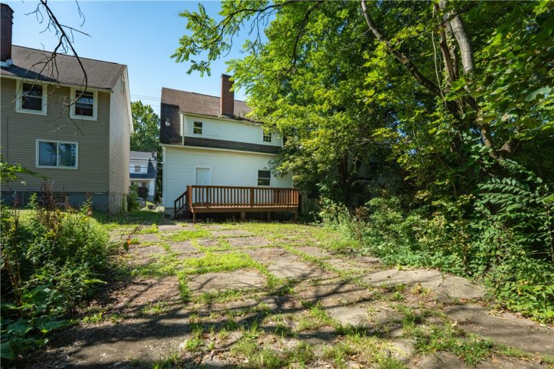 1128 Main St — photo 5