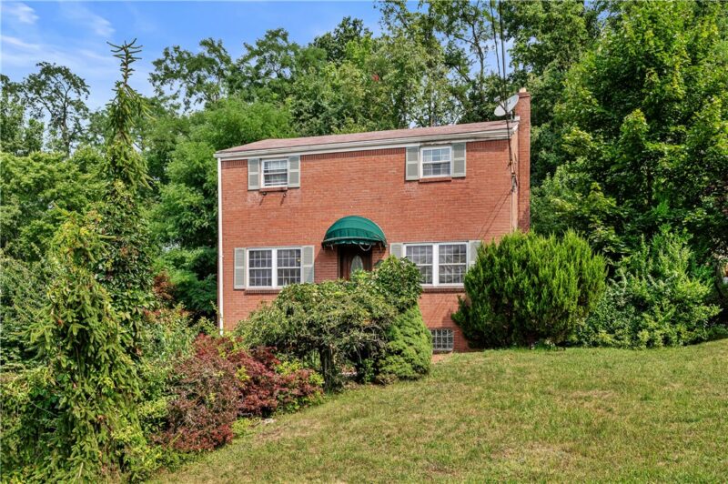 137 Macek Dr — photo 2