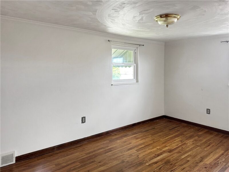 3519 Forest Ave — photo 8