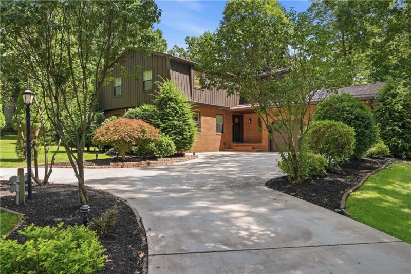 5120 White Oak Drive — photo 5