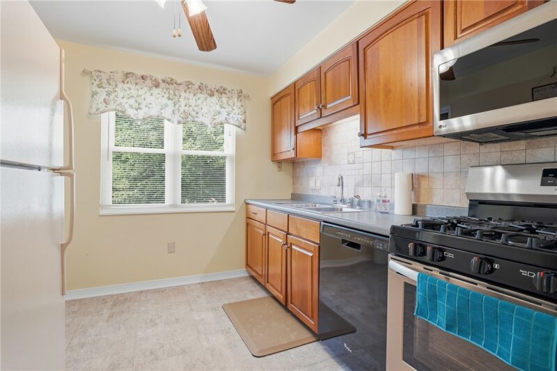 4714 McKee Dr — photo 2