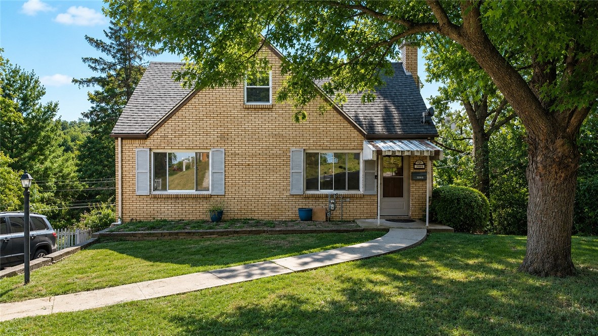 1046 Hastie Rd — photo 1