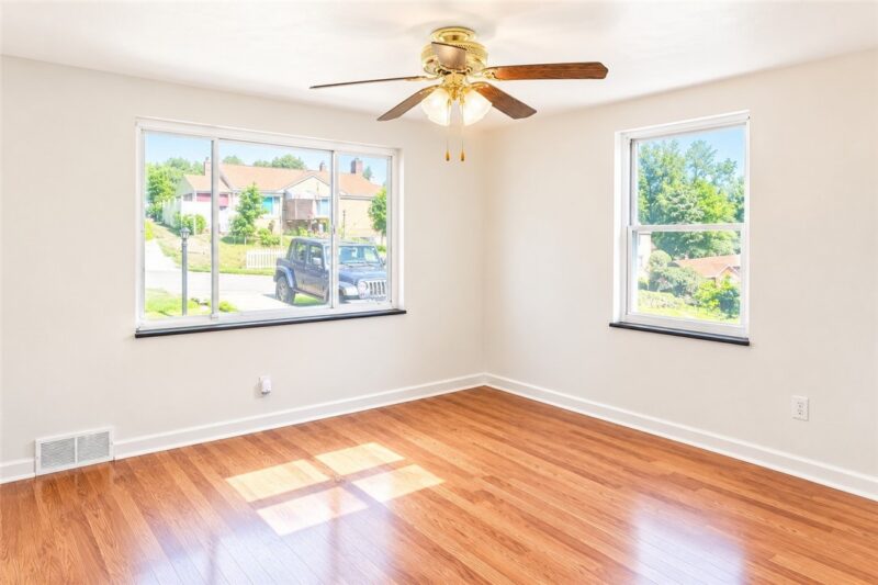 1046 Hastie Rd — photo 7