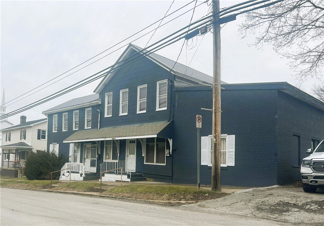 919 E Main St — photo 1
