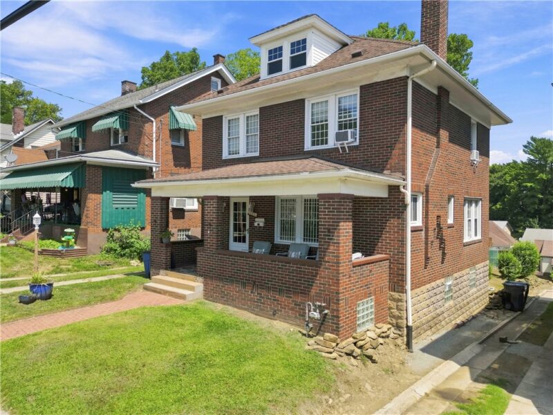 2121 Duquesne Ave — photo 2