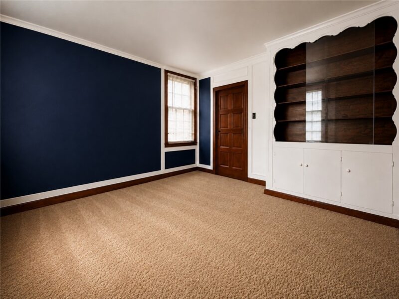 1521 Manor Ave — photo 4