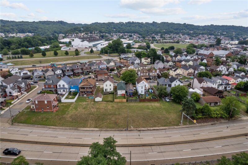 1652 Ohio River Blvd — photo 2