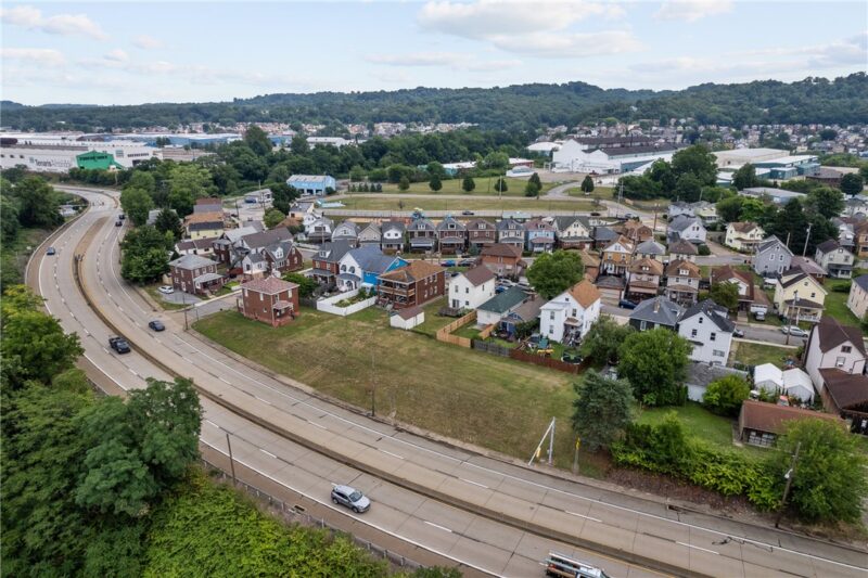 1652 Ohio River Blvd — photo 3