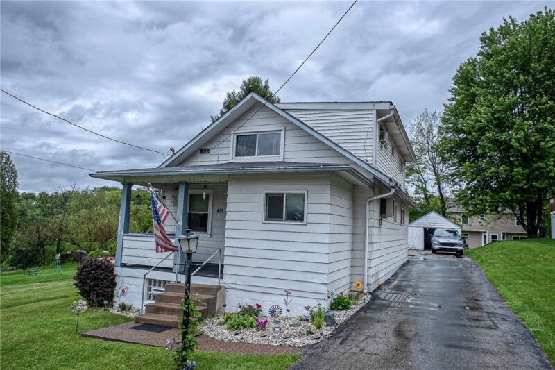 425 California Avenue — photo 2
