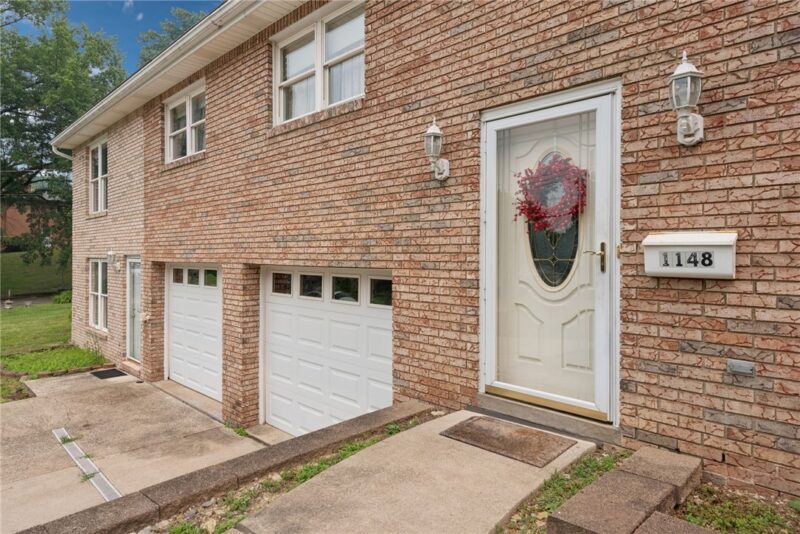 1148 Harvard Rd — photo 3
