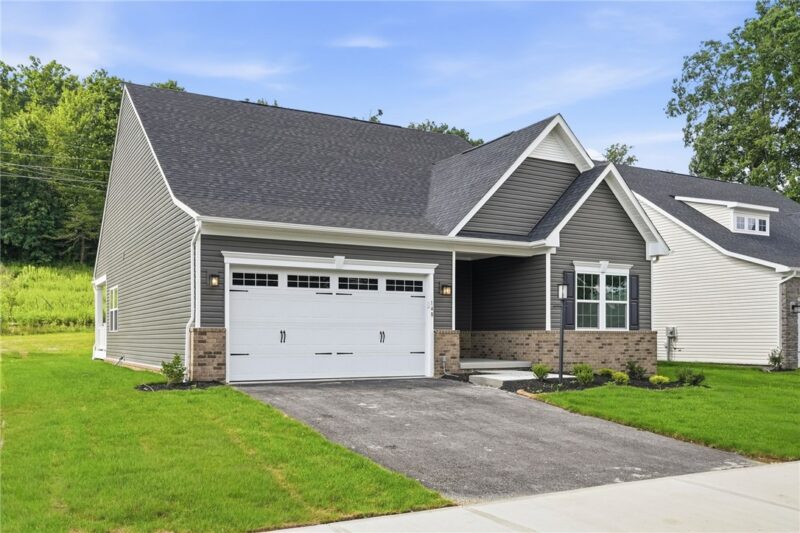 148 Settlers Grove Blvd — photo 2