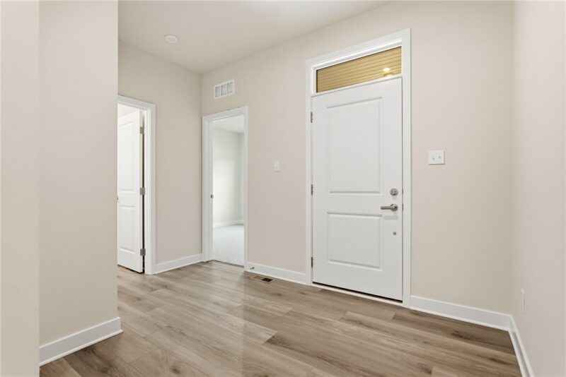 148 Settlers Grove Blvd — photo 7