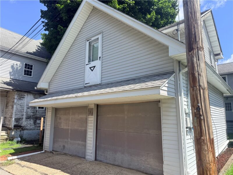 139 Queen St — photo 4