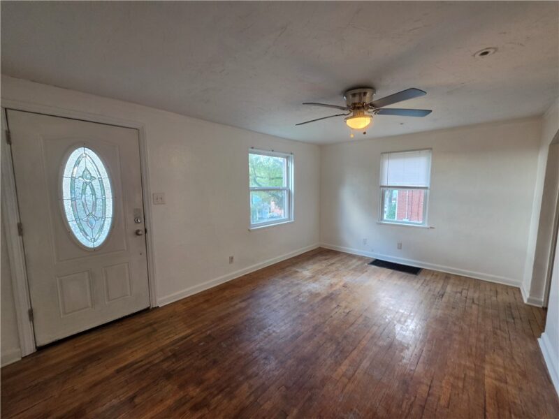4362 Coleridge St — photo 4
