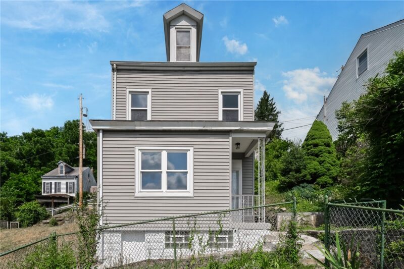910 Obrien St
