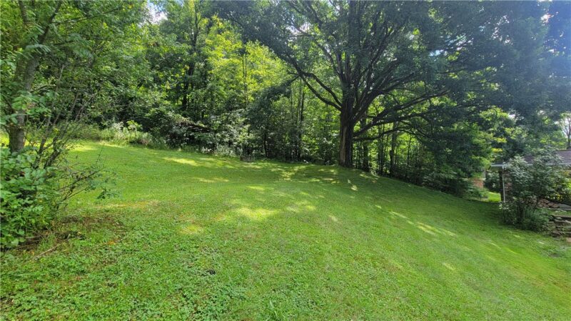 248 Boyd Drive — photo 3
