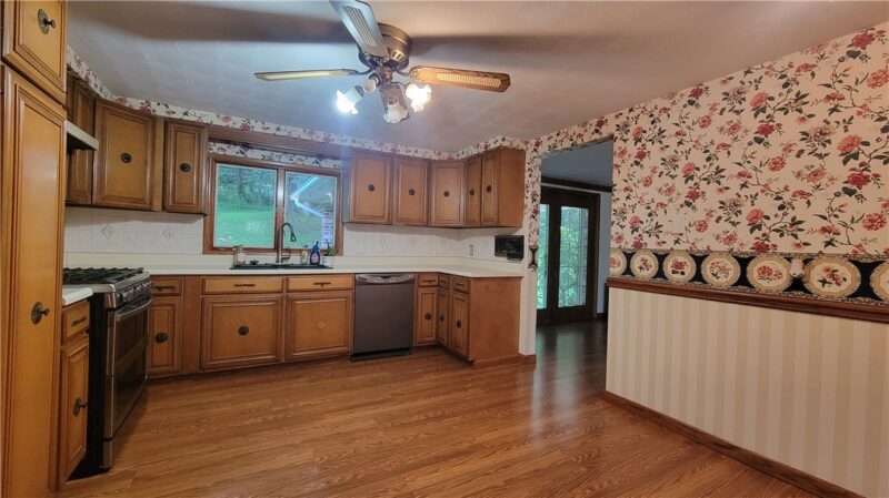 248 Boyd Drive — photo 7