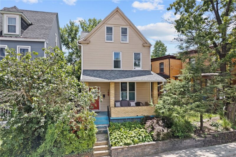 200 Union St — photo 2