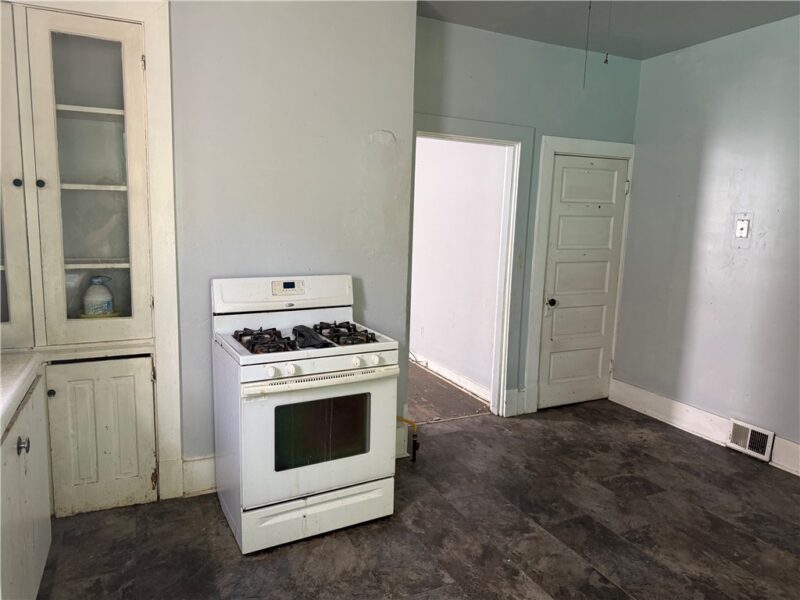 433 Euclid Ave — photo 7
