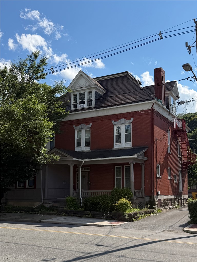 616 Napoleon Street — photo 1