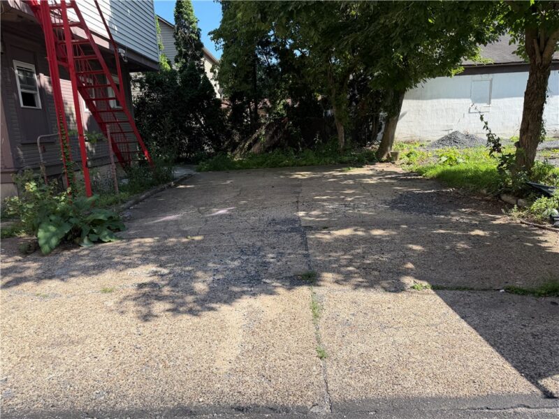 616 Napoleon Street — photo 4