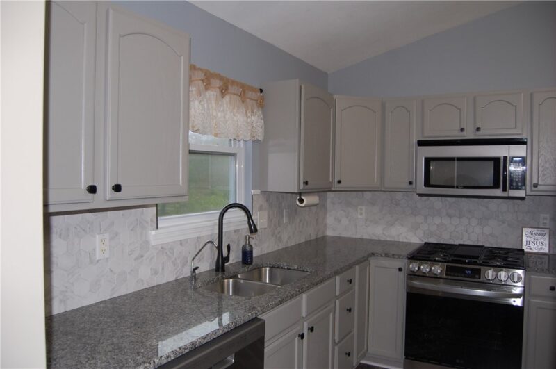5 Blackberry Ln — photo 6