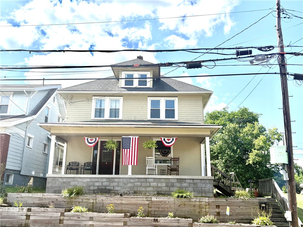 745 Todd Avenue — photo 1