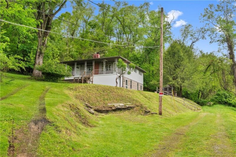 3601 Brandis Ave — photo 2