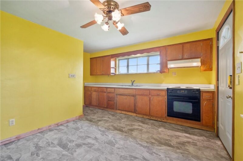 3601 Brandis Ave — photo 3