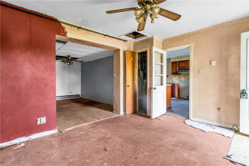 180 Cody Road — photo 6